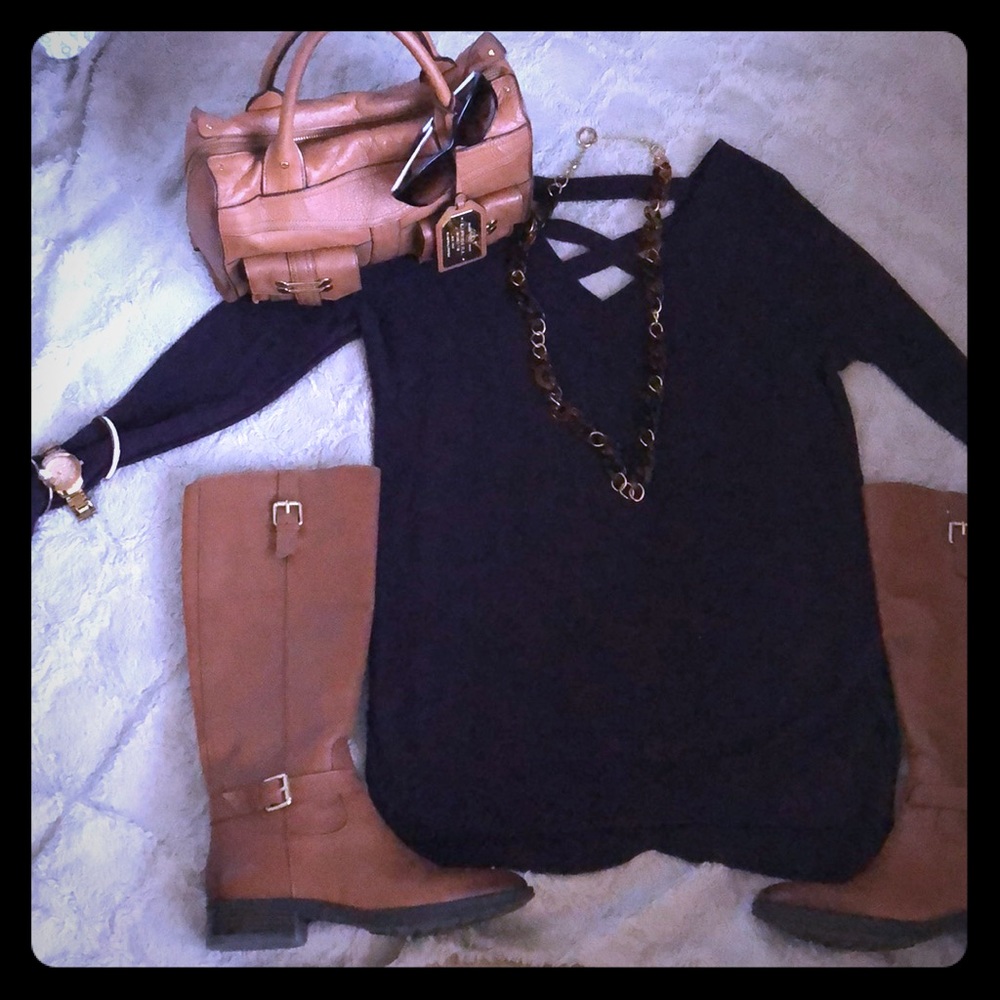 Crossback tunic